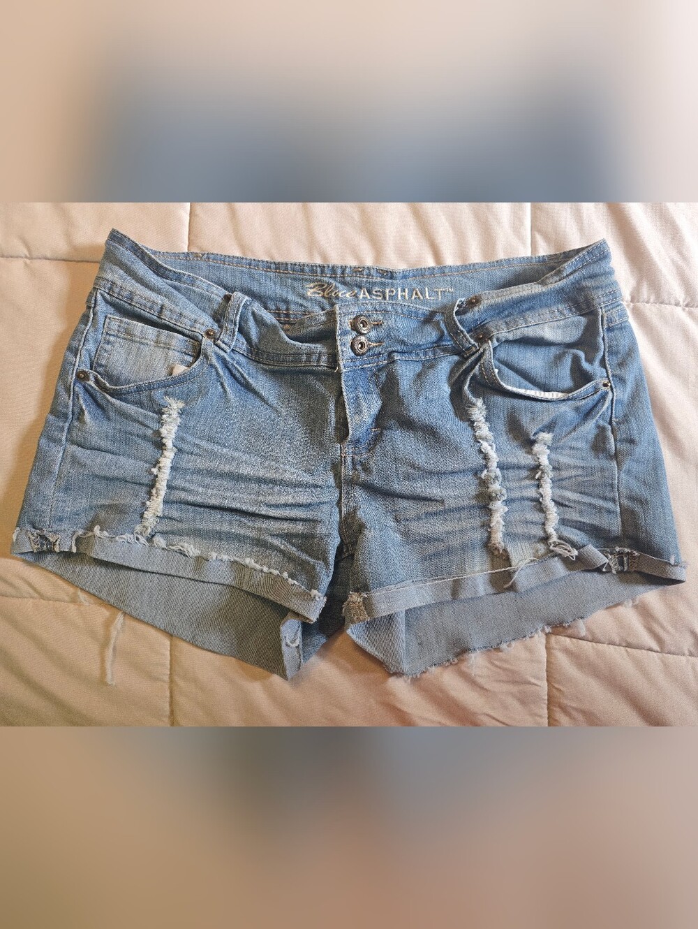 Blue Asphalt Women's Light Blue Distressed Denim Shorts Size 13